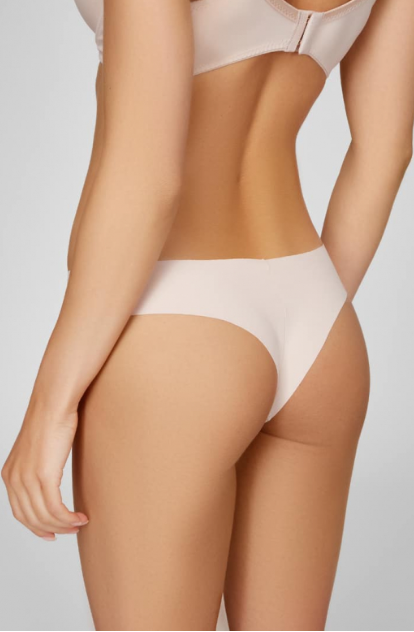 Безшовні трусики стрінги - вигляд ззаду